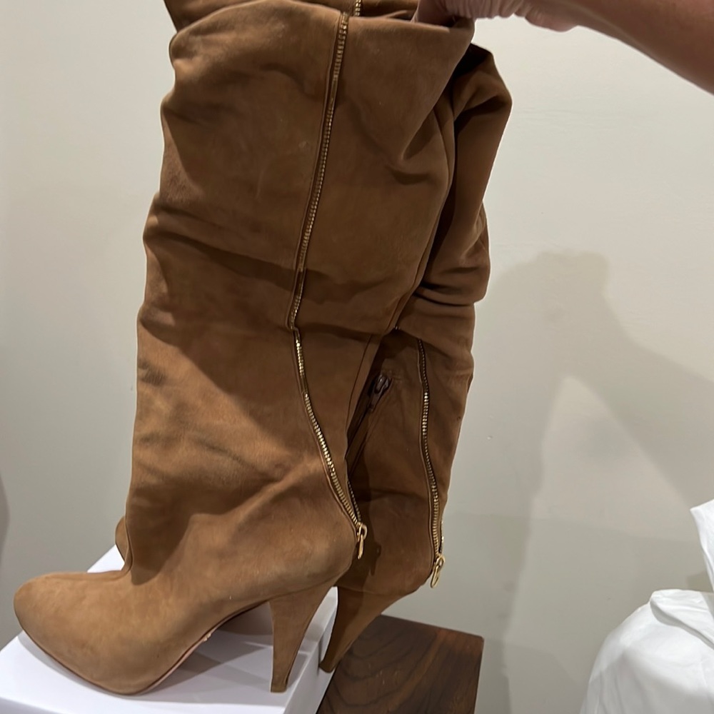 Pour la Victoire Tall Suede Boots Size 11